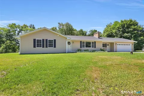 87 Grand View Ter, Brooklyn, CT 06234