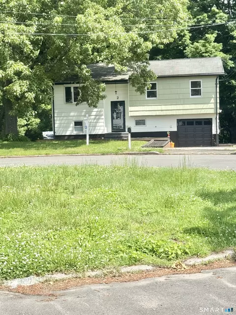 Exterior - 2 Heather Rd, Hamden, CT 06518 photo 6 of 7