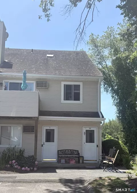 136 Pembroke Rd #6-52, Danbury, CT 06811