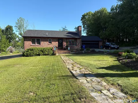 66 Isaiah Smith Ln, Morris, CT 06763