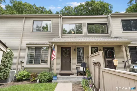 87 Farmington Chase Cres #87, Farmington, CT 06032
