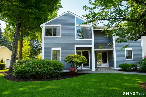 7 Old Mill Ct #7, Simsbury, CT 06070