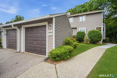 808 Mill Pond Dr #808, South Windsor, CT 06074