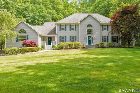 64 Grist Mill Rd, Monroe, CT 06468