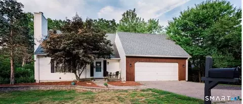 17 Horizon Ave, Willimantic, CT 06226