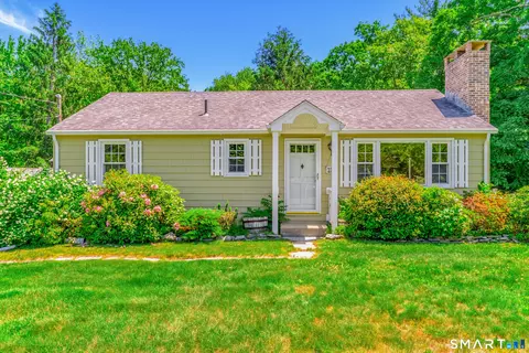 116 Morris Hubbard Rd, Higganum, CT 06441