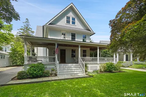 2 Wahneta Rd, Greenwich, CT 06870
