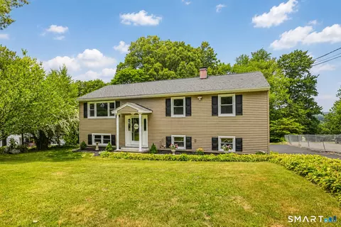 130 Back Rimmon Rd, Beacon Falls, CT 06403