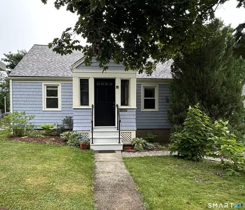 142 Clay St, Thomaston, CT 06787