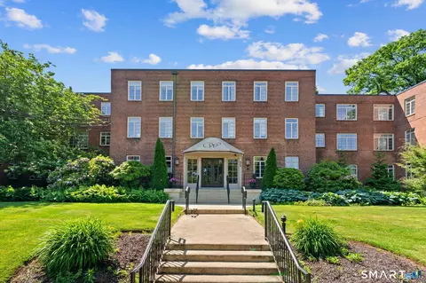 869 Farmington Ave #205, West Hartford, CT 06119