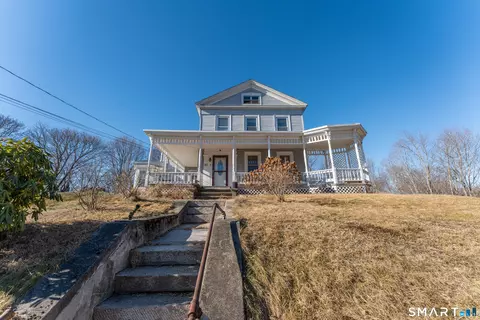 85 Furnace St, Killingly, CT 06239