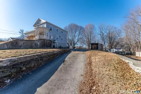 85 Furnace St, Killingly, CT 06239 photo 2