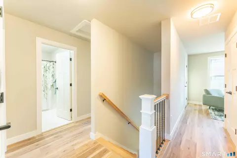 Entry Way - 39 Valley View Dr #14B, Killingly, CT 06241 photo 2 of 3