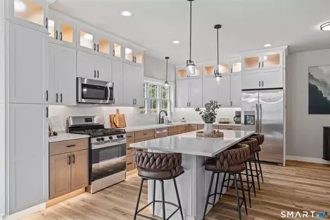 Kitchen - 39 Valley View Dr #14B, Killingly, CT 06241 photo 8 of 8