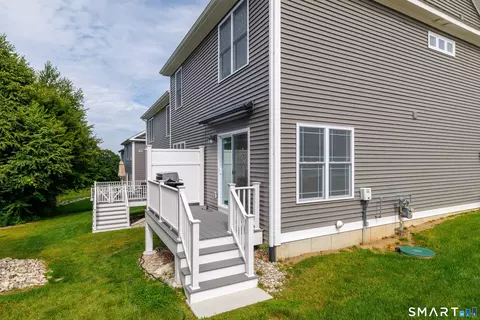 Exterior - 39 Valley View Dr #14B, Killingly, CT 06241 photo 3 of 3