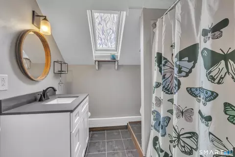 Bath - 651 Cook Hill Rd, Killingly, CT 06239 photo 3 of 3