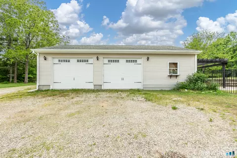 Exterior - 651 Cook Hill Rd, Killingly, CT 06239 photo 10 of 10