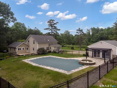 Exterior - 651 Cook Hill Rd, Killingly, CT 06239 photo 4 of 10