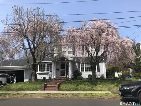 120 Brightwood Ave, Stratford, CT 06614