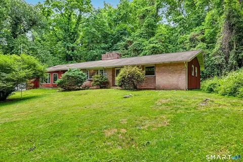 5 Green Hill Rd, Norwalk, CT 06850