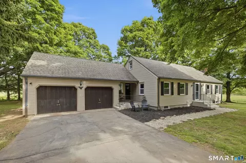 2157 Chamberlain Hwy, Berlin, CT 06037