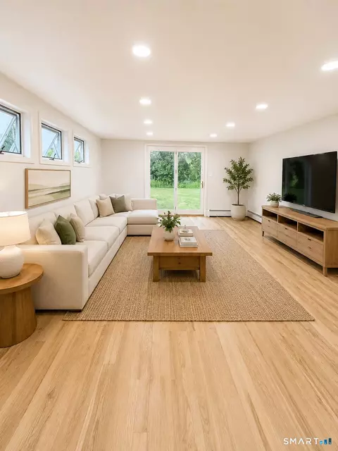Living - 249 Ridge Rd, Wethersfield, CT 06109 photo 4 of 5