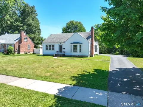 564 Willard Ave, Newington, CT 06111