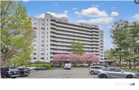 3200 Park Ave #11E1, Bridgeport, CT 06604