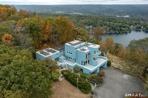 35 Skyline Dr, Sherman, CT 06784