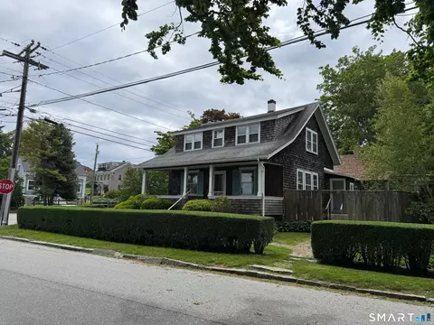 3 Front St, Groton, CT 06340