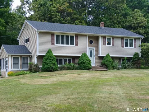 862 Babcock Hill Rd, Coventry, CT 06238