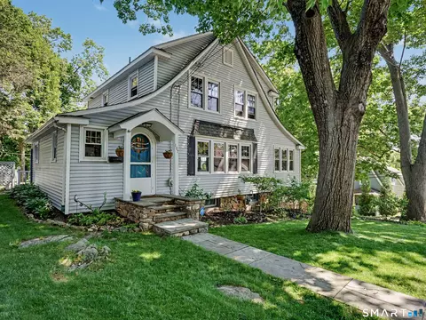 107 Knapp St, Stamford, CT 06907