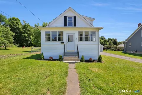 59 Walnut St, Southington, CT 06489
