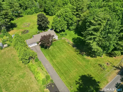 View/Area - 542 Halladay Ave W, Suffield, CT 06078 photo 1 of 1