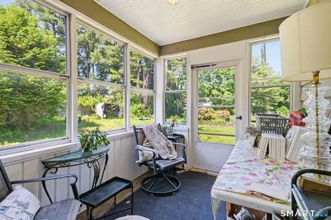 Exterior - 542 Halladay Ave W, Suffield, CT 06078 photo 3 of 14