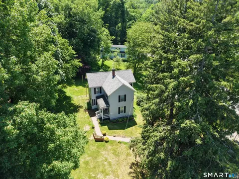 63 Grand Ave, Vernon, CT 06066