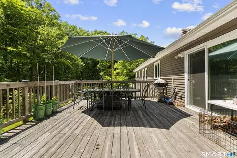 Exterior - 7 Williams Dr, Prospect, CT 06712 photo 3 of 3