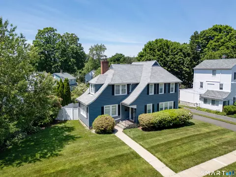 180 Rockland Rd, Fairfield, CT 06825