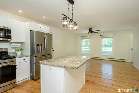 Kitchen - 5 King St, Killingly, CT 06239 photo 6 of 7