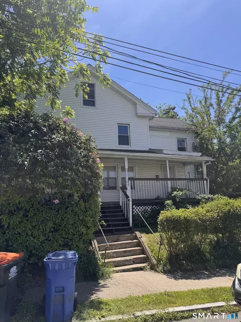 71 Yale St, Meriden, CT 06450