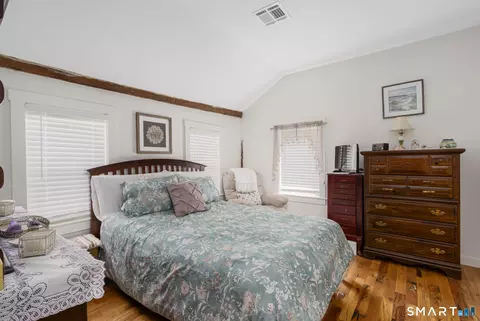 9 E Franklin St, Killingly, CT 06239 photo 32