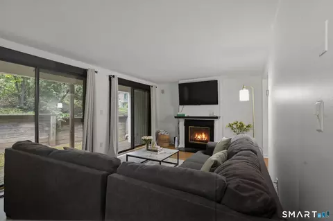 64 Shepard Ave #64, Hamden, CT 06514 photo 1