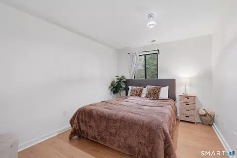 64 Shepard Ave #64, Hamden, CT 06514 photo 9