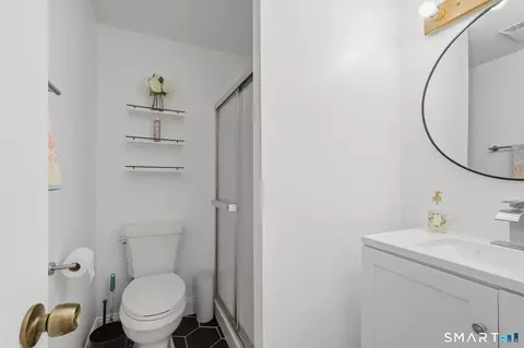 64 Shepard Ave #64, Hamden, CT 06514 photo 12