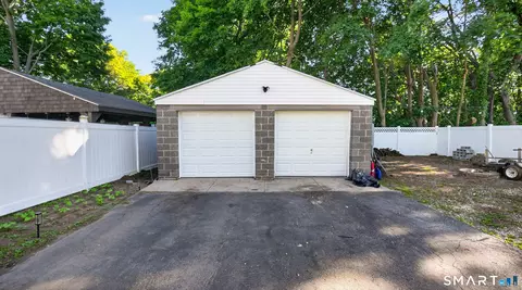 Exterior - 98 Gorham Ave, Hamden, CT 06514 photo 4 of 4