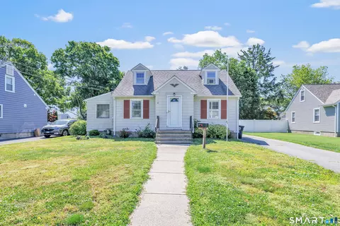 41 Kohary Dr, Milford, CT 06460