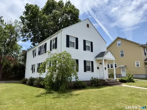 124 W Center St, Manchester, CT 06040
