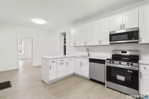 177 Chestnut St, New Haven, CT 06511