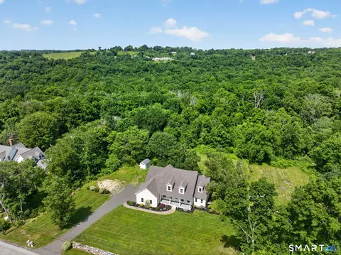 View/Area - 365 Munger Ln, Bethlehem, CT 06751 photo 2 of 3