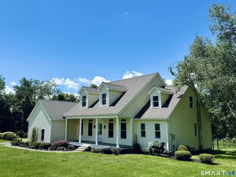 365 Munger Ln, Bethlehem, CT 06751